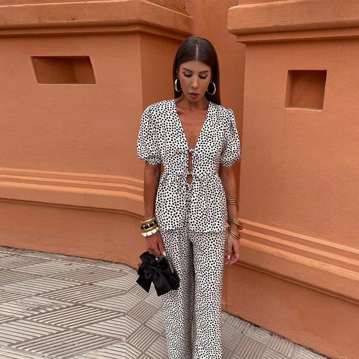 Stylisches Damen Zweiteiler-Sommeroutfit