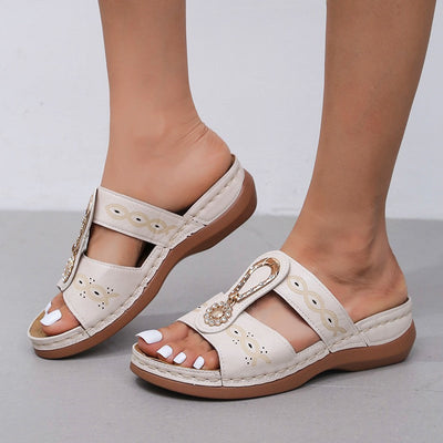Super Komfortable und Schöne Damen Sandalen im Retro Look