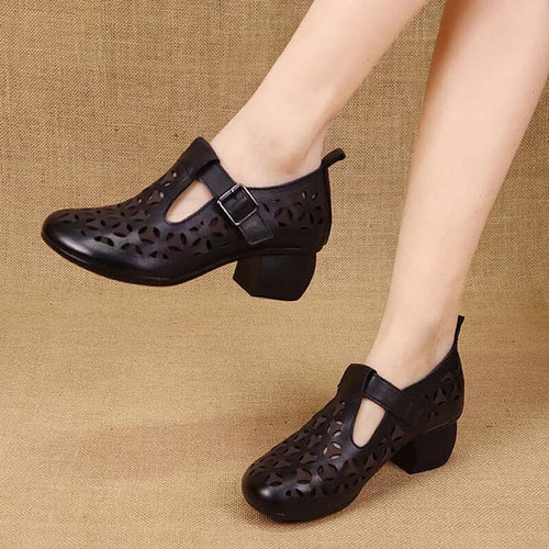 Modische Damen Freizeitschuhe im Ethno-Stil