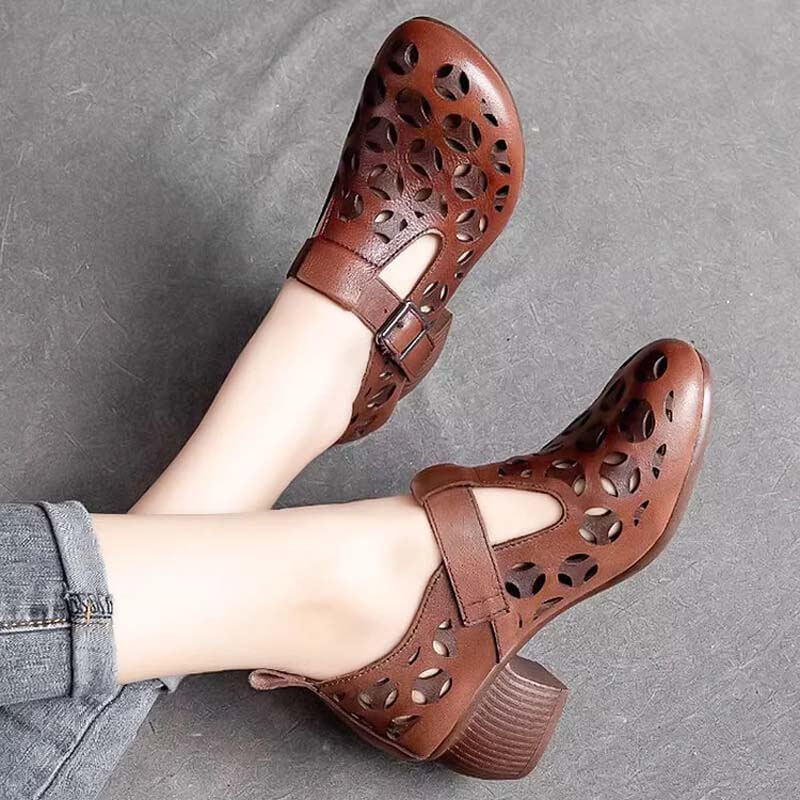 Modische Damen Freizeitschuhe im Ethno-Stil