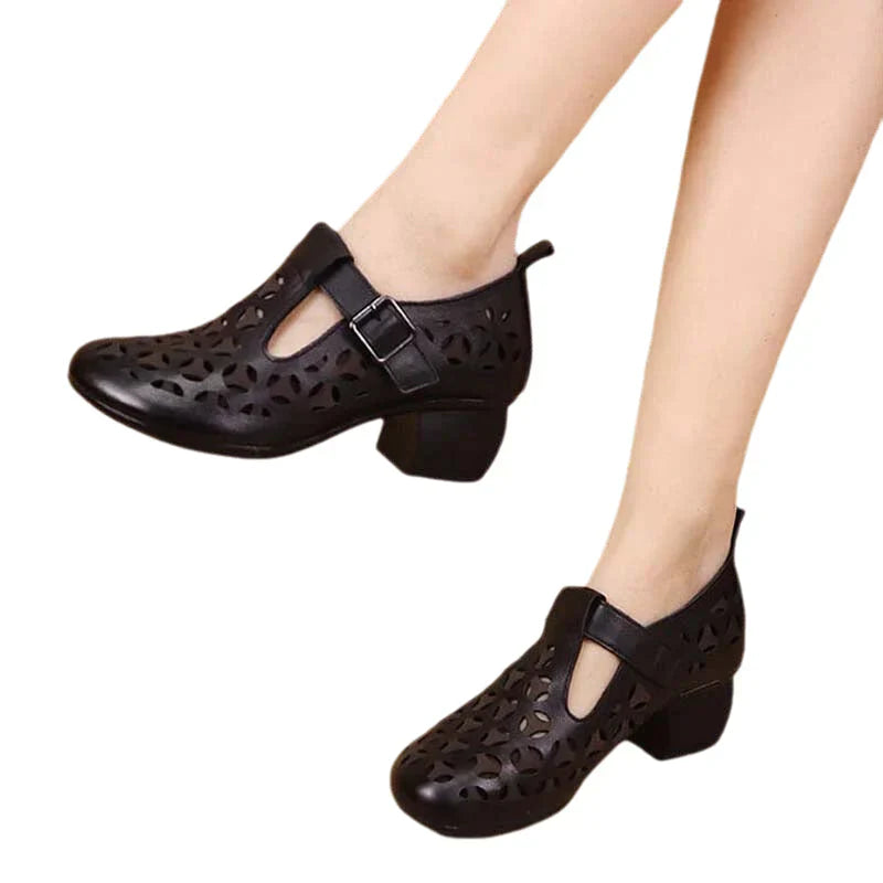 Modische Damen Freizeitschuhe im Ethno-Stil