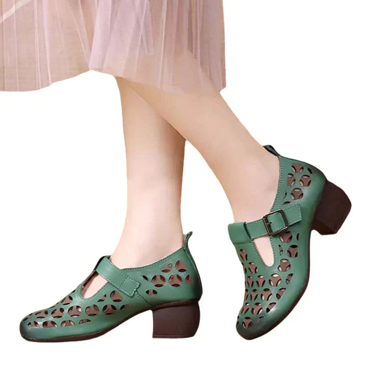 Modische Damen Freizeitschuhe im Ethno-Stil