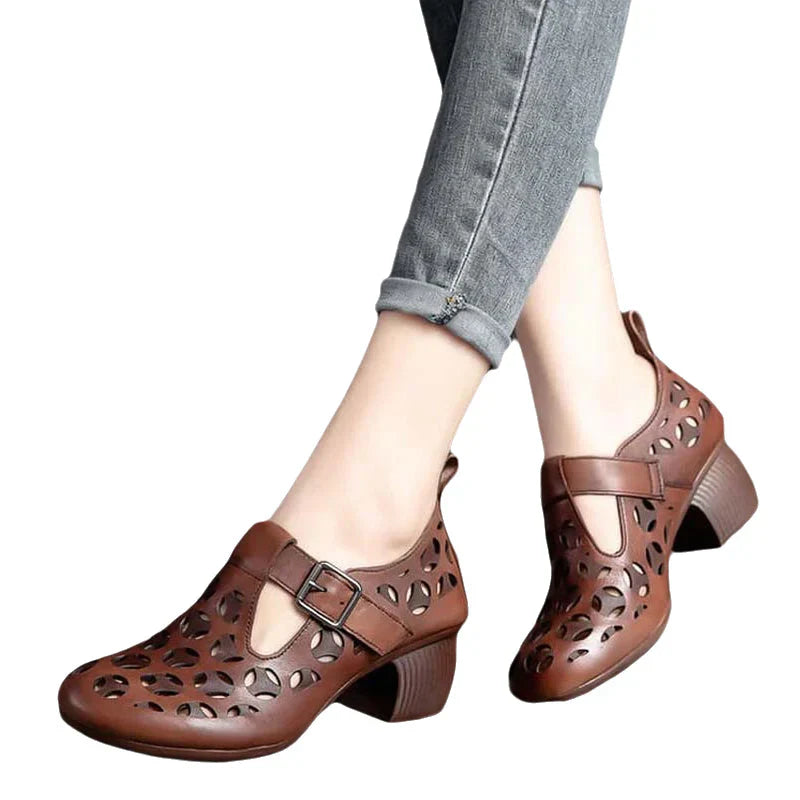 Modische Damen Freizeitschuhe im Ethno-Stil
