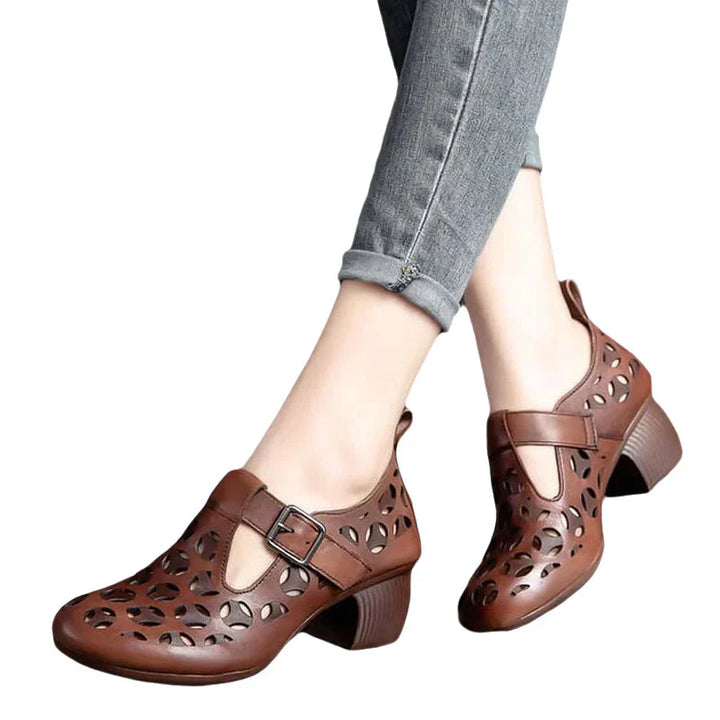 Modische Damen Freizeitschuhe im Ethno-Stil