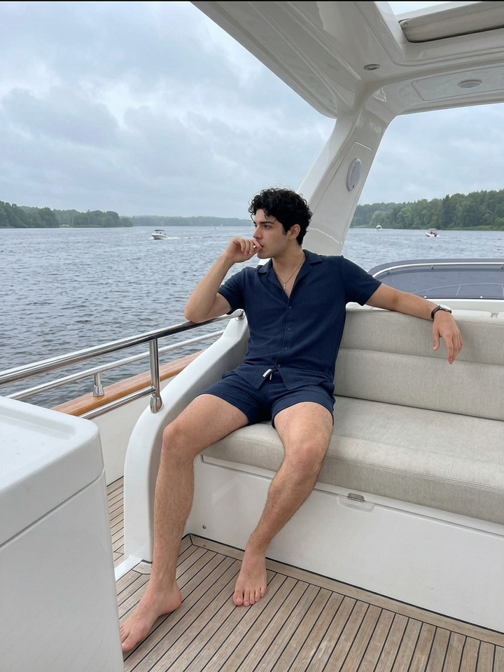 Schickes Herren Sommer-Set mit Hemd und Shorts
