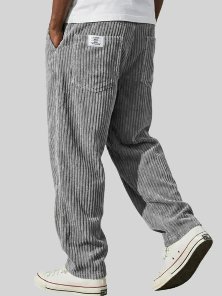 Lässige Herren Cordhose mit Kordelzug
