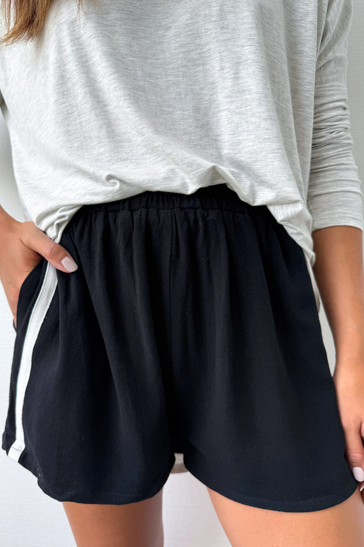 Courtney Leichte Damen Leinenshorts