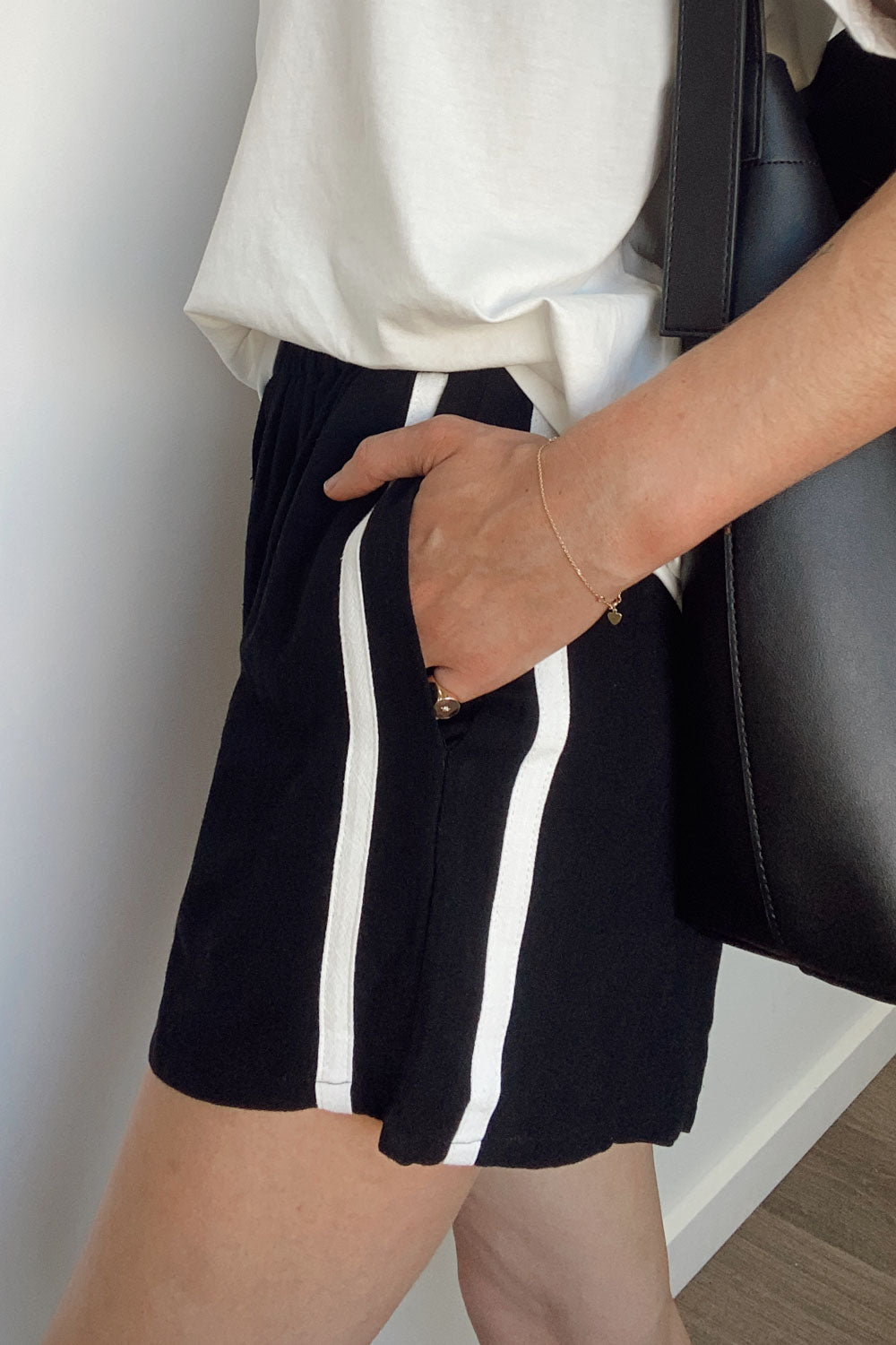 Courtney Leichte Damen Leinenshorts