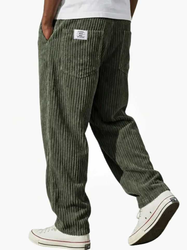 Lässige Herren Cordhose mit Kordelzug