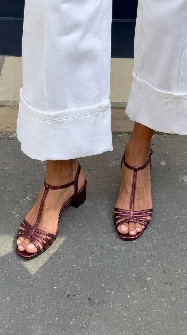 Elegante Damen Sandalen mit Blockabsatz und Metallschnalle