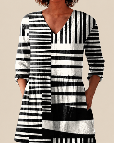 Ausdrucksstarke Lange Damen Bluse mit Muster