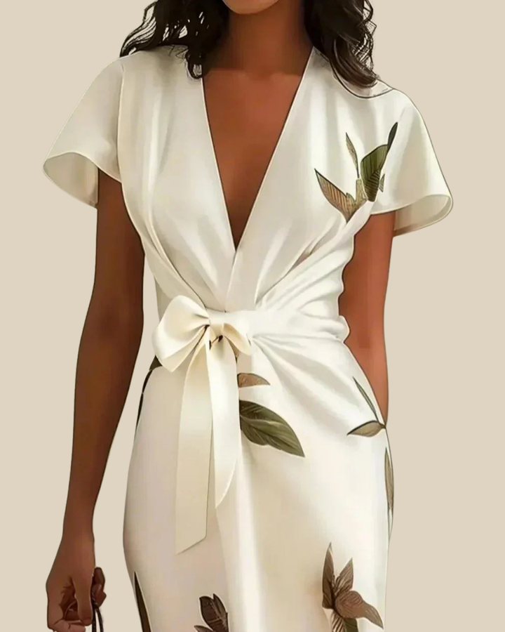 Midikleid mit botanischem Wickeldesign