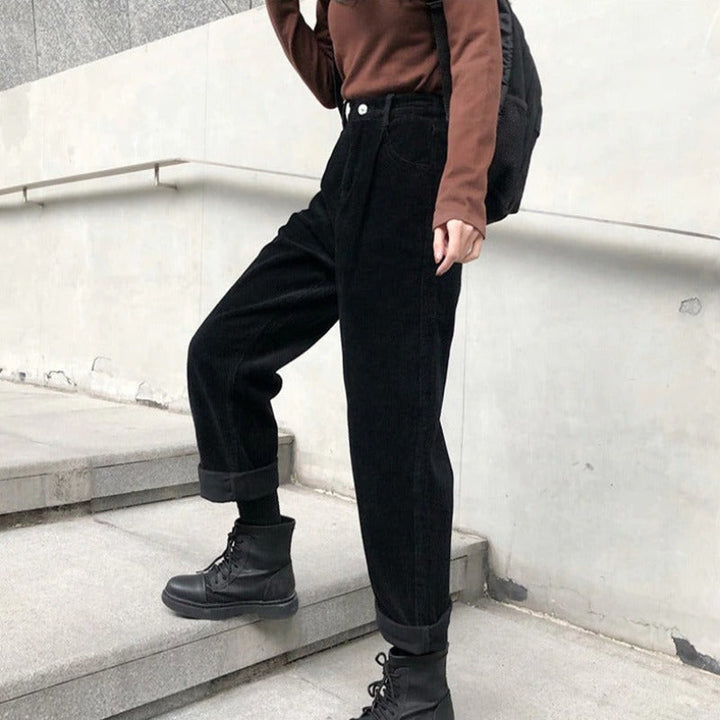 Bequeme Vielseitige Damen Cordhosen