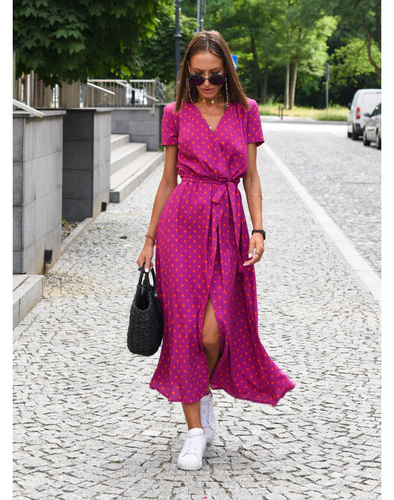 Elegantes Tailliertes Damen Wickelkleid mit Punktemuster