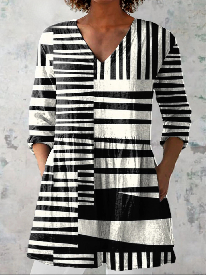 Ausdrucksstarke Lange Damen Bluse mit Muster
