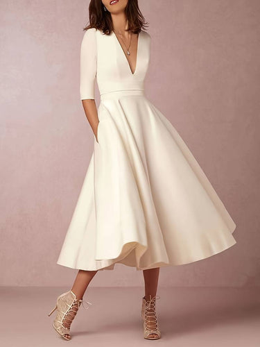 Elegantes Schickes Damen Kleid mit V-Ausschnitt