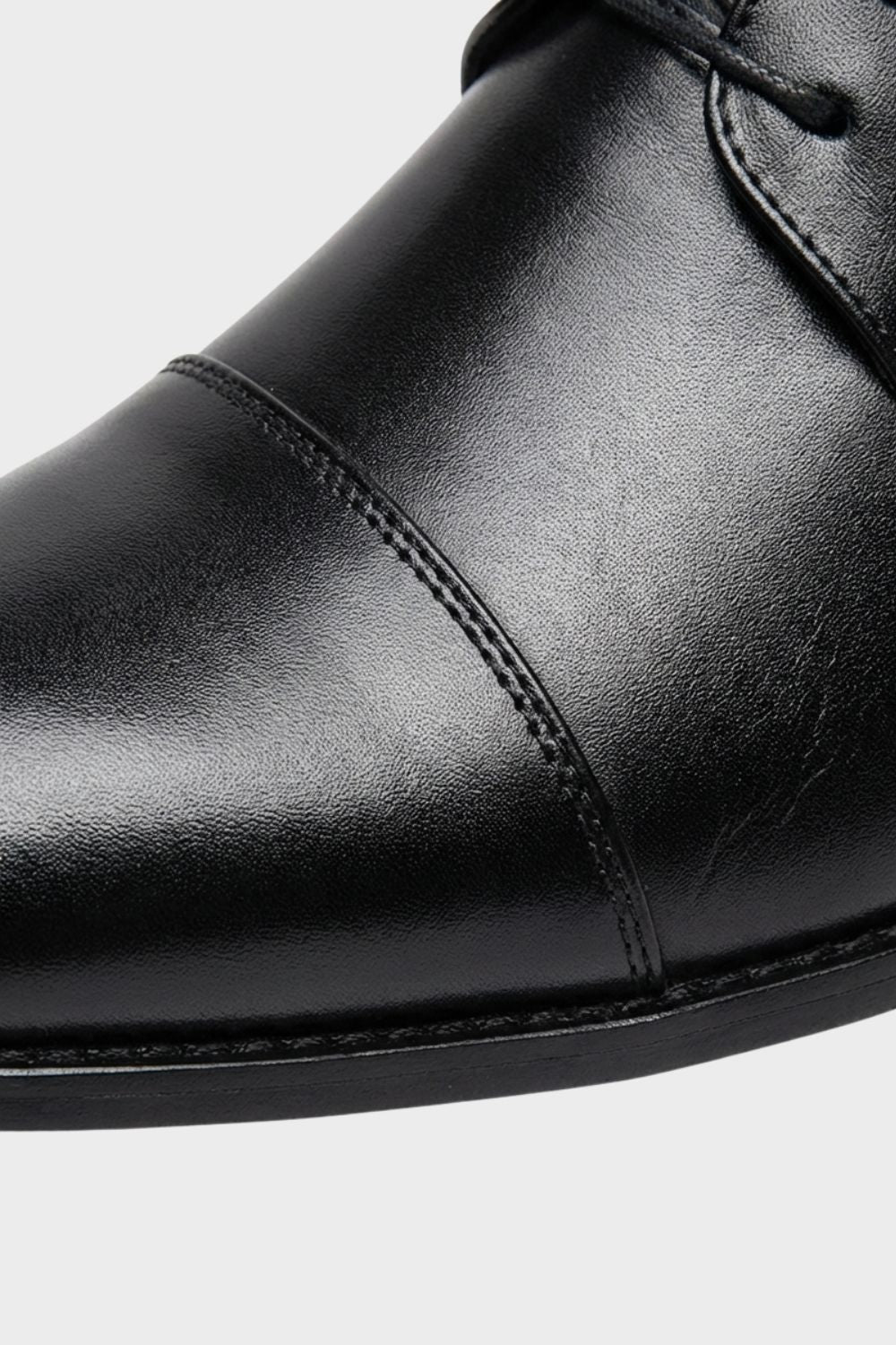 Elegante Herren Lederschuhe mit Schnürung