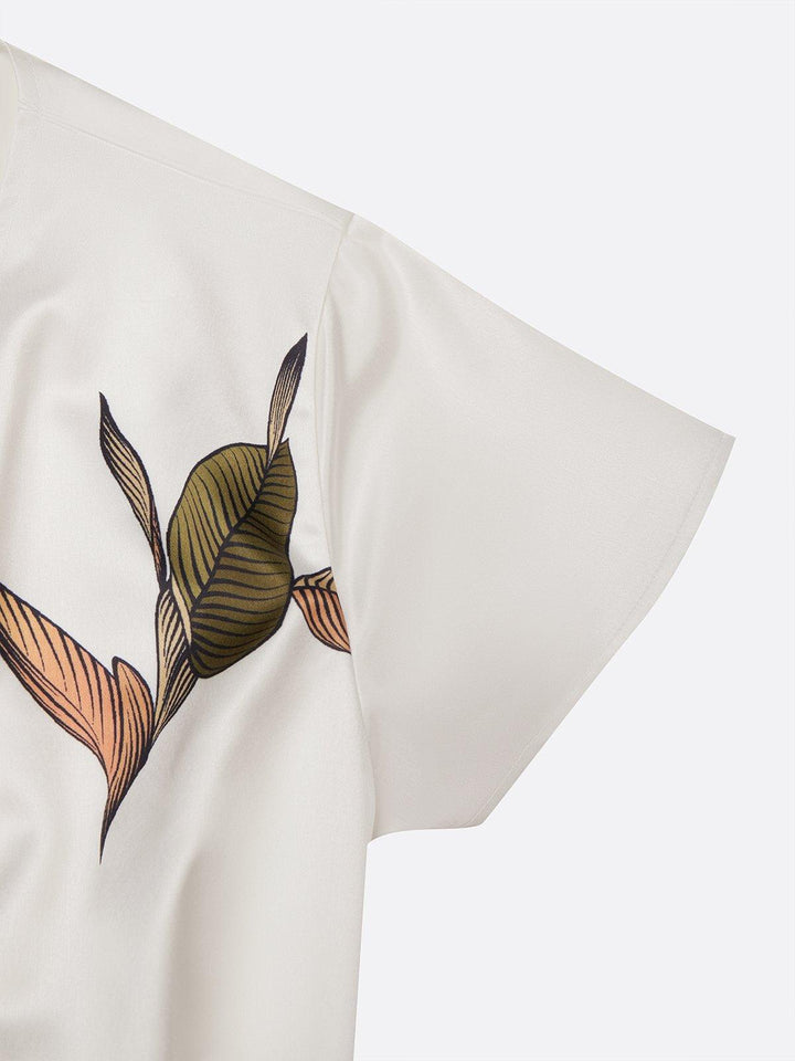 Midikleid mit botanischem Wickeldesign