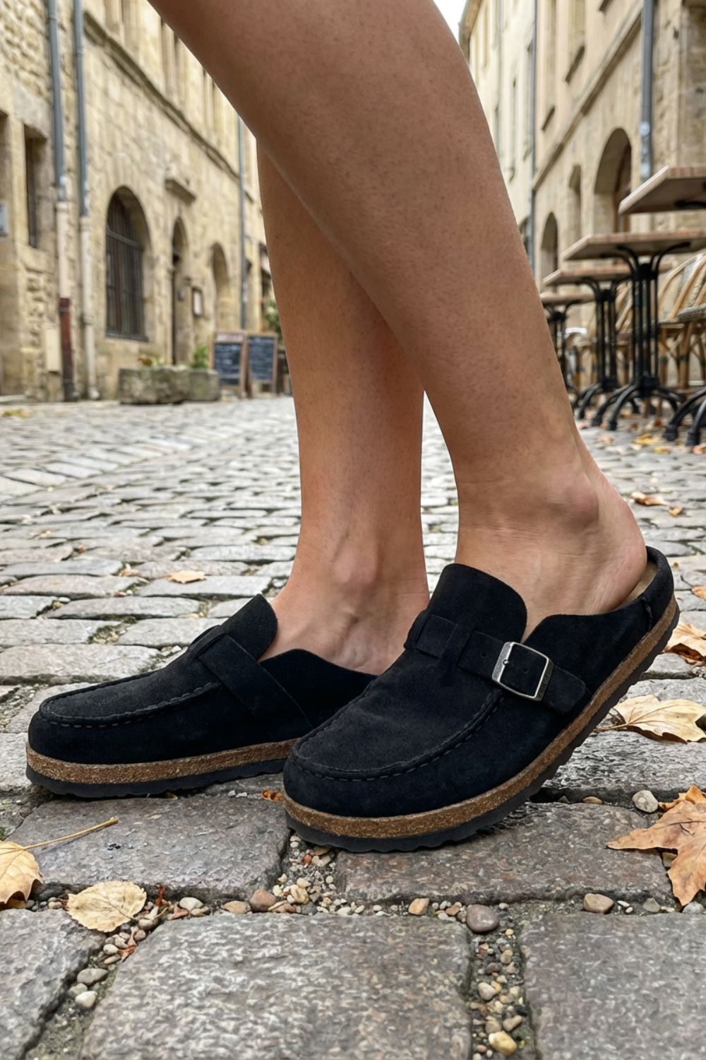 Bequeme Geschlossene Damen Clogs mit Schnalle