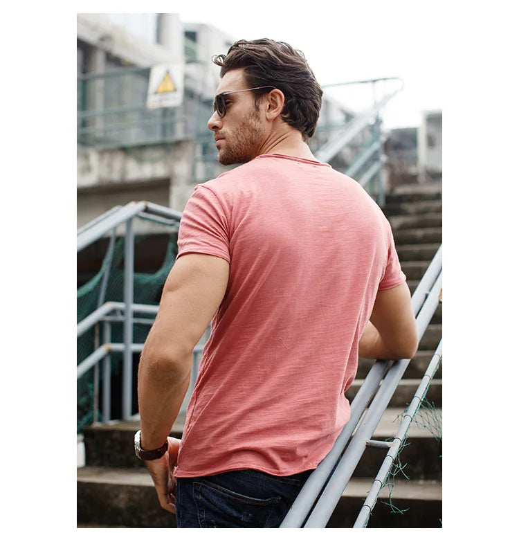 Weiches Atmungsaktives Herren T-Shirt aus Baumwolle