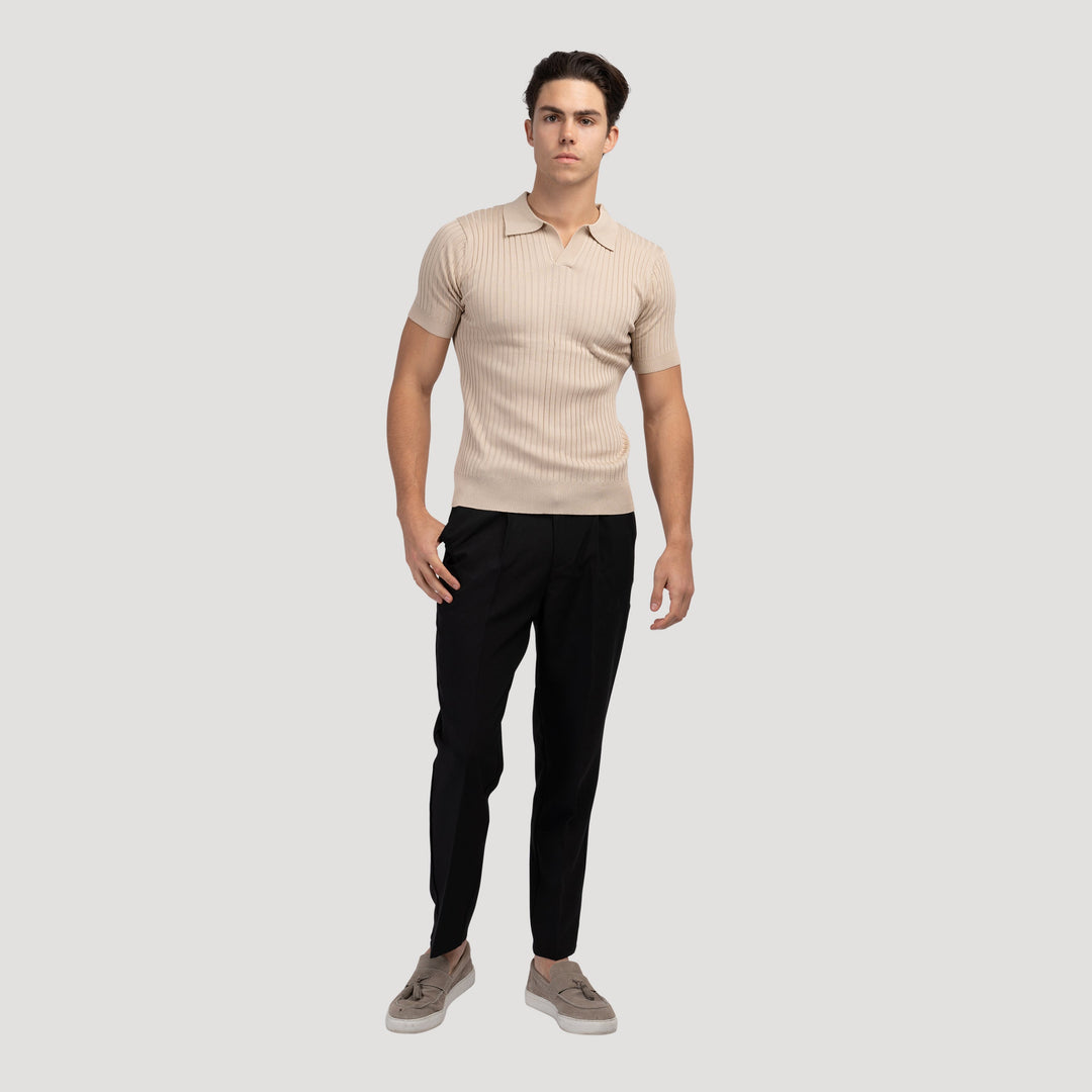 Elegantes Herren Poloshirt mit V-Ausschnitt