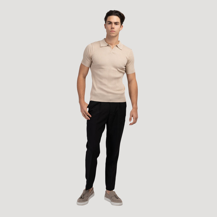 Elegantes Herren Poloshirt mit V-Ausschnitt