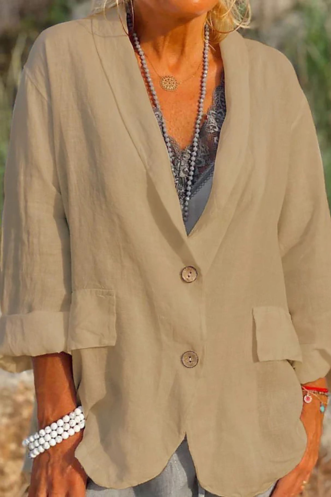 Leichte Elegante Damen Jacke mit Knopfleiste