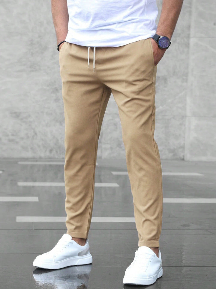 Moderne Slim-Fit Herren Stoffhose