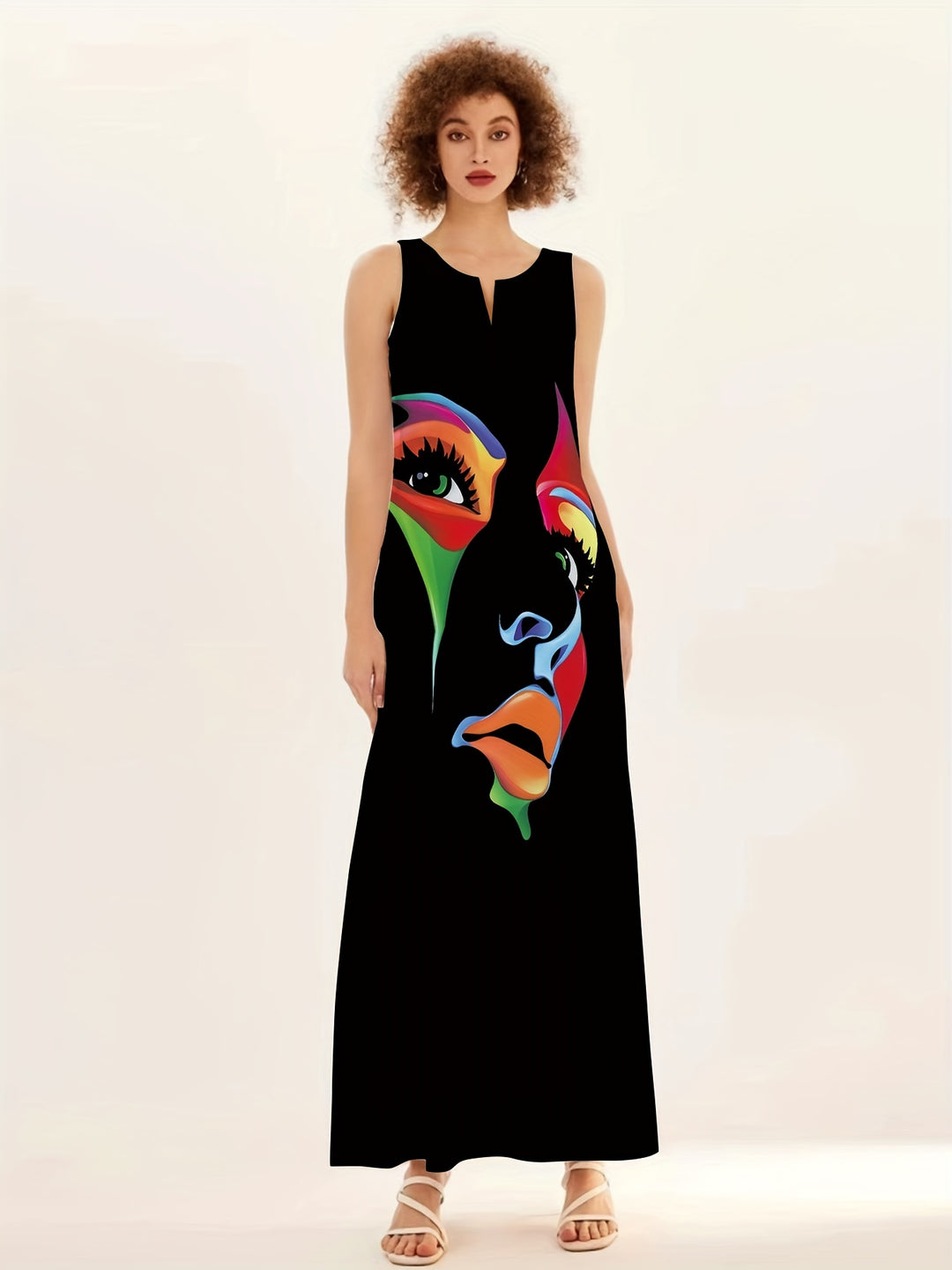Modisches Damen Maxi-Kleid mit Gesichtsdruck