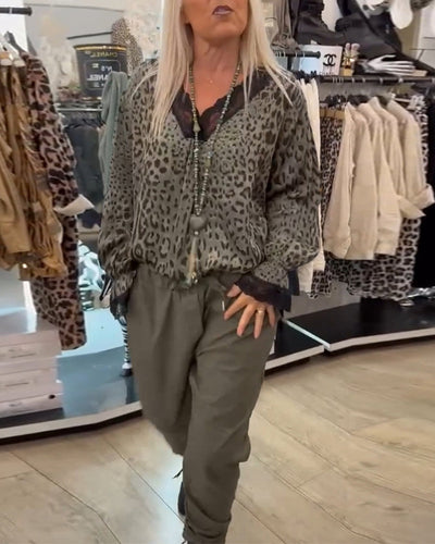 Stylische Damen Bluse mit Leopardenmuster und Spitze
