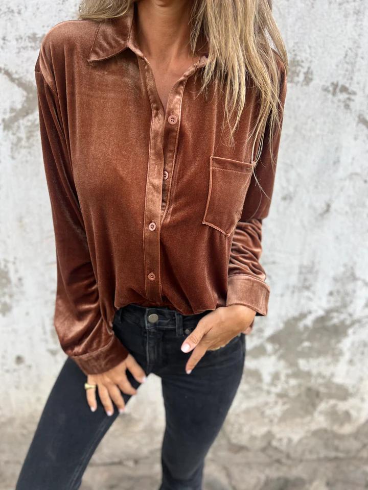 Samtweiche Damen Bluse mit Knopfleiste